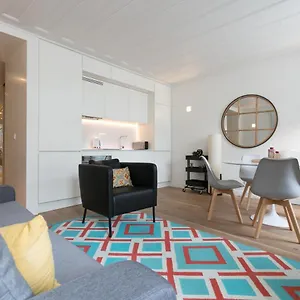 Flh Chiado Modern Place Lissabon